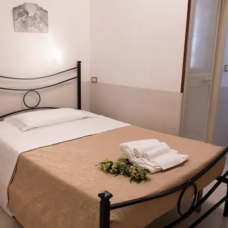 Il Vicoletto بيت ضيافة